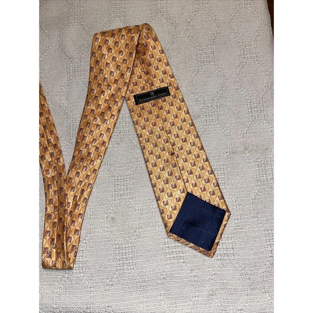 Ermenegildo Zegna Men’s Dress Tie Size 57” 3.5” Yellow Geometric Business Formal